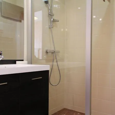 Eco-gite Familial Avec Jardin, Proche Sentier Randonnee - Fr-1-489-484