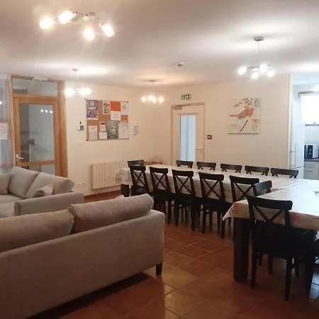 Eco-gite Familial Avec Jardin, Proche Sentier Randonnee - Fr-1-489-484 Mesples