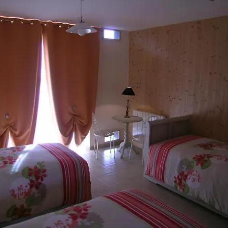 Eco-gite Familial Avec Jardin, Proche Sentier Randonnee - Fr-1-489-484 Ferienhaus